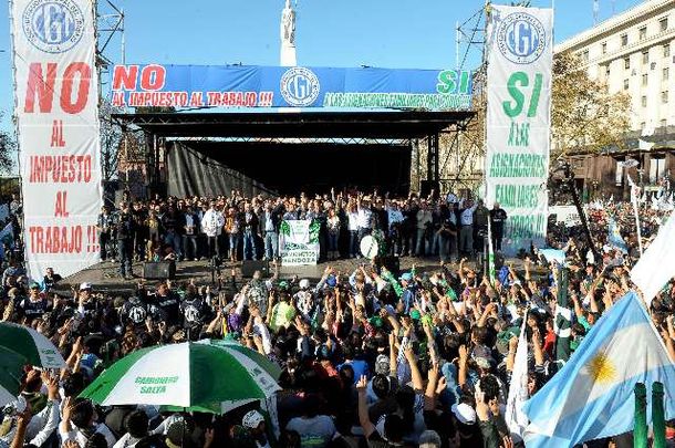 Moyano comparó al Gobierno nacional con una dictadura