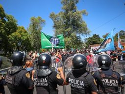 cortaran la general paz en rechazo al cierre de 25.000 empresas durante la era javier milei cortaran la general paz en rechazo al cierre de 25.000 empresas durante la era javier milei
