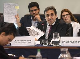 El gobierno de Macri busca destituir al juez Ramos Padilla