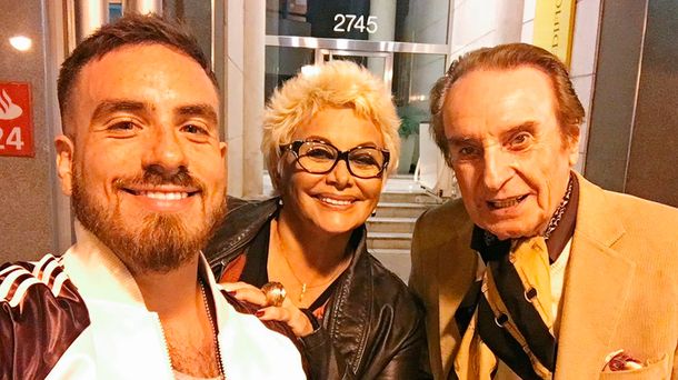 Fede Bal junto a Carmen Barbieri y Santiago Bal.&nbsp;