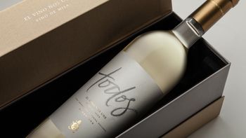 El vino de misa argentino que llegó a manos del Papa El vino de misa argentino que llegó a manos del Papa