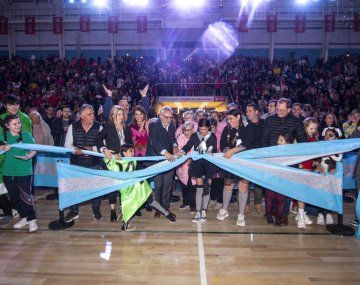 En una fiesta multitudinaria