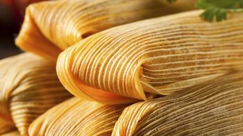 Los tamales son una especialidad criolla en toda América Latina, desde México hasta Argentina Los tamales son una especialidad criolla en toda América Latina, desde México hasta Argentina