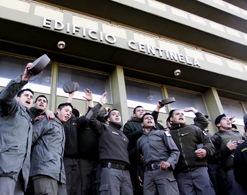 Intervienen el área jurídica de la Gendarmería Nacional