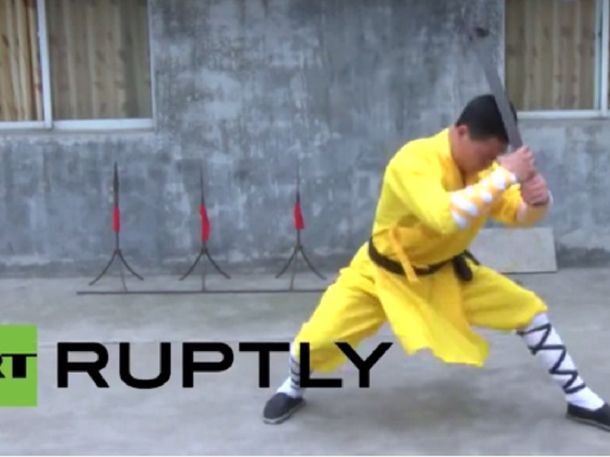 Insólito: ninguna prueba es difícil para este maestro de Kung Fu