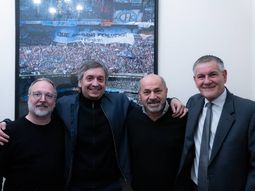 Partidos mayoritarios de UxP facilitan avales para que Scioli pueda ser precandidato