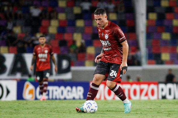 Torneo Apertura: Central Córdoba y Deportivo Riestra igualaron sin goles en Santiago del Estero