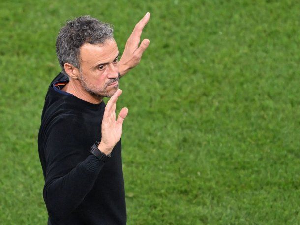 Luis Enrique llegó a Londres para cerrar su llegada al Chelsea: ¿debuta ante Real Madrid?