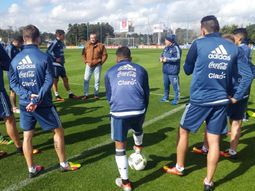 la seleccion argentina entreno por ultima vez ante de viajar a estados unidos la seleccion argentina entreno por ultima vez ante de viajar a estados unidos