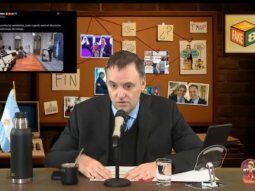 Residencias médicas: Adorni anticipó que se respetará la nota de los exámenes pero se tomará oral igual