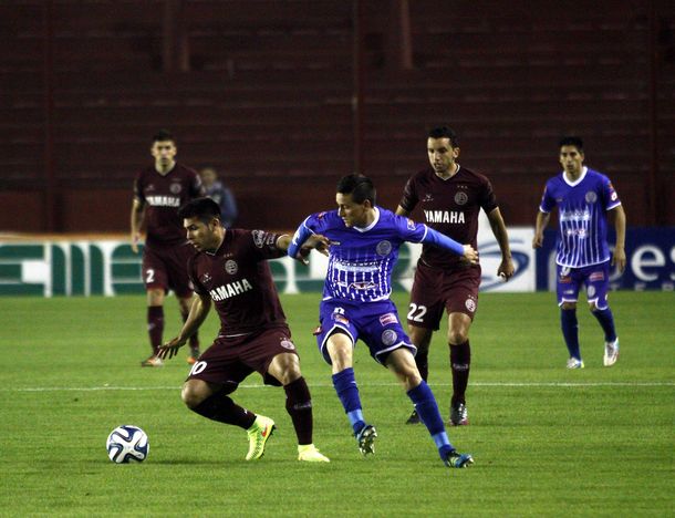 Lanús no pudo con Godoy Cruz y desperdició la chance de ser puntero
