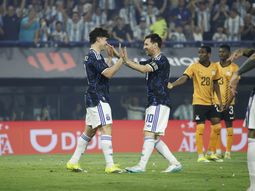 con impecable asistencia de messi, julian alvarez abrio el marcador ante zambia con impecable asistencia de messi, julian alvarez abrio el marcador ante zambia