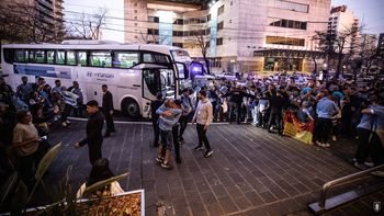 La Selección Sub-20 de Uruguay llegó a la final y la gente llenó de consultas a las agencias de viaje para ir a ver el partido a Argentina. La Selección Sub-20 de Uruguay llegó a la final y la gente llenó de consultas a las agencias de viaje para ir a ver el partido a Argentina.