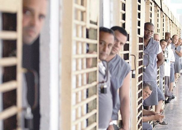 Cuba indultará a 3.522 presos por la visita del Papa