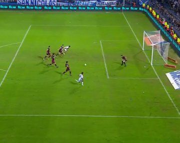 La polémica de la fecha en la LPF: ¿era penal para Vélez ante Lanús?