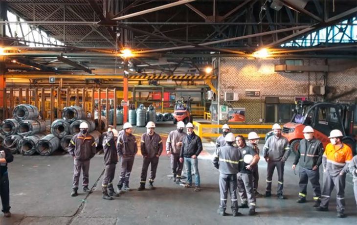 Sin acuerdo salarial, trabajadores de Acindar van al paro por tiempo indeterminado