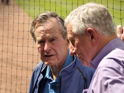 ee uu: empeora la salud del ex presidente george bush ee uu: empeora la salud del ex presidente george bush