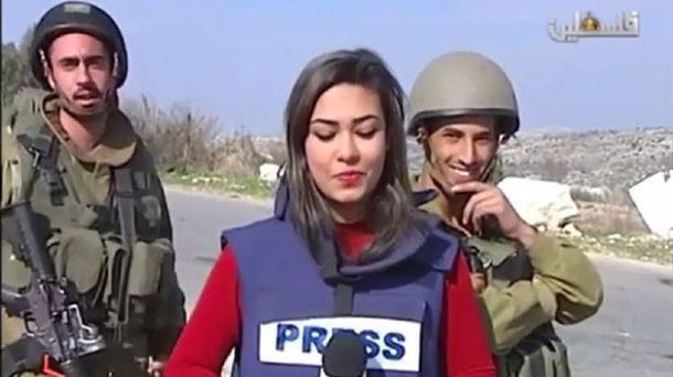VIDEO: Soldados israelíes se burlaron de periodista palestina