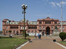 alerta por una amenaza de bomba en la casa rosada alerta por una amenaza de bomba en la casa rosada