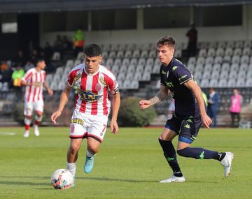 Unión quiere levantar cabeza en su visita a Barracas Central