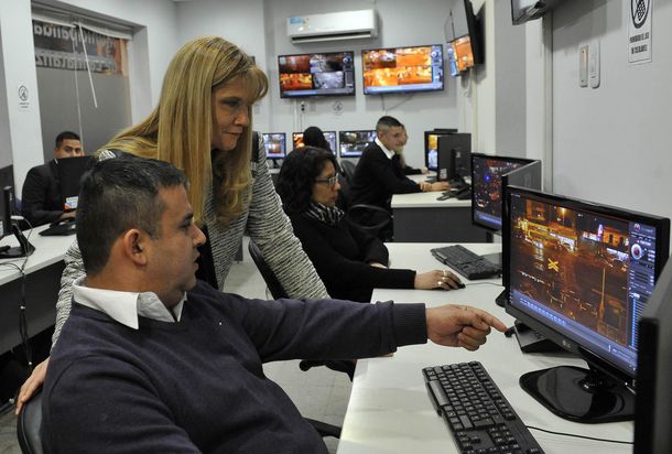 Verónica Magario supervisó controles vehiculares en Ramos Mejía