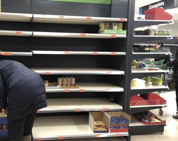 Coronavirus en España: de la escasez a la contención social