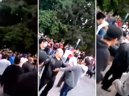 Tremenda pelea de jóvenes con patovicas en el centro de Bariloche