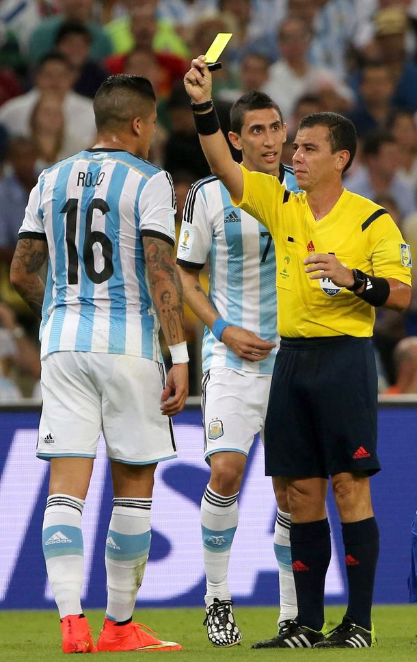 Sufrió, pero la Argentina debutó con el pie derecho y le ganó 2 a 1 a Bosnia en Río