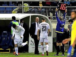 tras el papelon, todo el mundo se rie del real madrid...¡hasta pique! tras el papelon, todo el mundo se rie del real madrid...¡hasta pique!