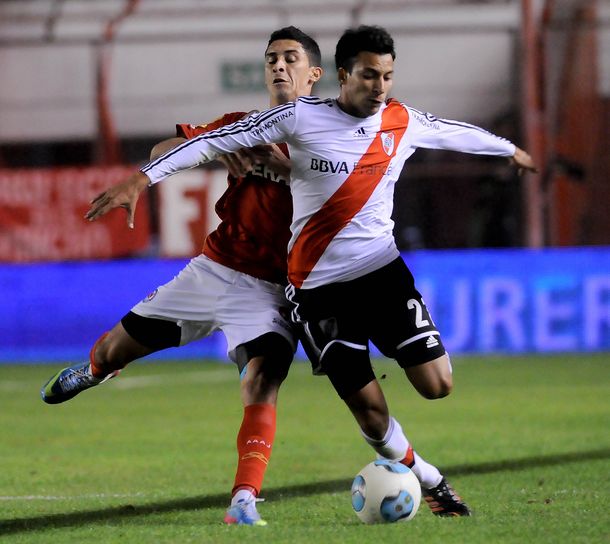 Argentinos le ganó a River y sueña con la permanencia
