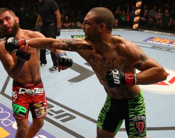 Swanson superó por decisión unánime a Jeremy Stephens en San Antonio