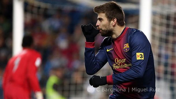 Shakira recibió el alta médica y abandonó la clínica con su pareja y su bebé