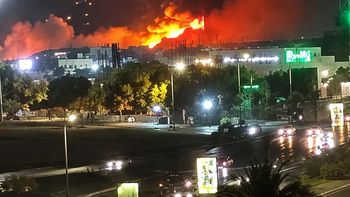 estados unidos retomo sus bombardeos sobre iran tras acusarlo de atacar buques comerciales estados unidos retomo sus bombardeos sobre iran tras acusarlo de atacar buques comerciales