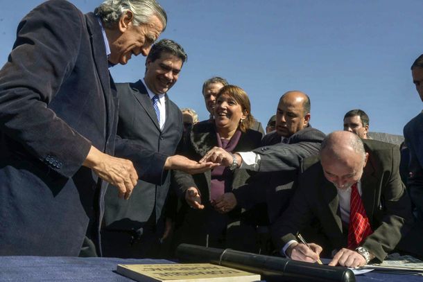 Se invertirán 4 mil millones de dólares para erradicar basurales a cielo abierto