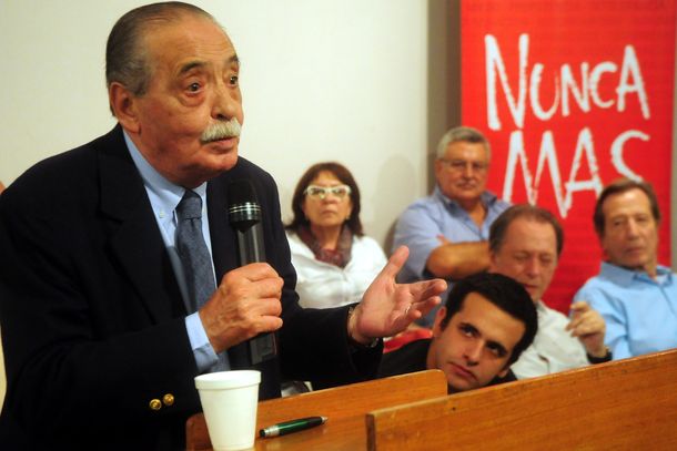 Murió el ex fiscal Julio Strassera