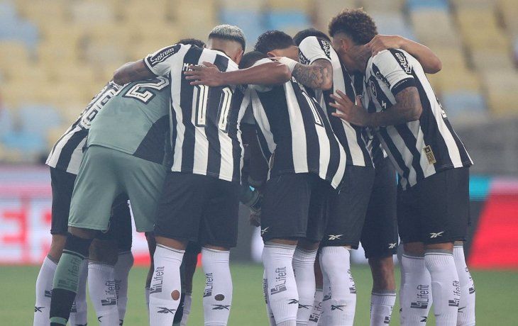 Botafogo llega a la Recopa en caída libre: denuncias, huelgas y crisis