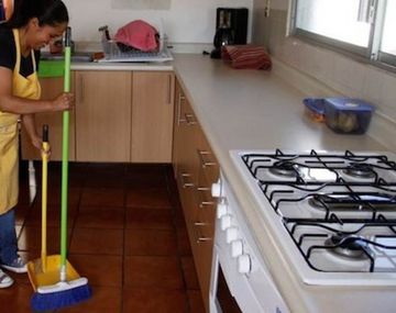 La mayoría del personal doméstico registrado cobra menos que un salario mínimo