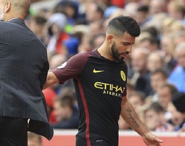 El reto de Guardiola al Kun Agüero por desaparecer en los partidos