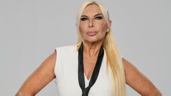 gran hermano: yanina zilli y emanuel di gioia calentaron la noche con un baile sensual gran hermano: yanina zilli y emanuel di gioia calentaron la noche con un baile sensual