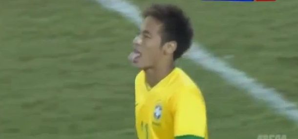 Neymar erró un penal y todos se ríen de él en la Web