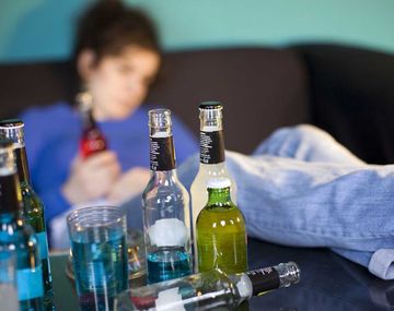 El consumo de alcohol se duplicó entre los jóvenes y ahora toman durante el día