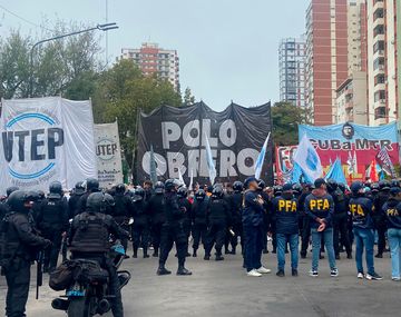 La marcha piquetera a la Quinta de Olivos en fotos