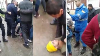 Los estudiantes reclamaban mejoras edilicias Los estudiantes reclamaban mejoras edilicias