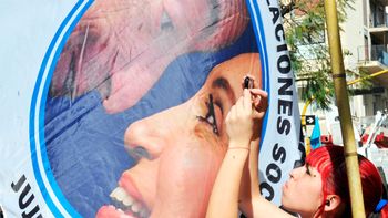 cfk esta de buen humor y evoluciona favorablemente cfk esta de buen humor y evoluciona favorablemente