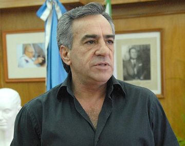 Un massista se sumó a la carrera por el PJ bonaerense