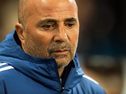 ¡Ganamos en algo! Sampaoli se quedó con el premio al peor DT del año