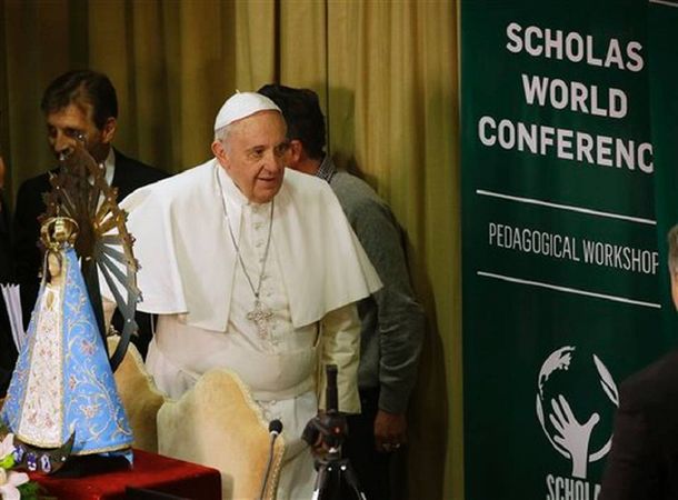 El Papa pidió respetar a la naturaleza y no apoderarse de ella