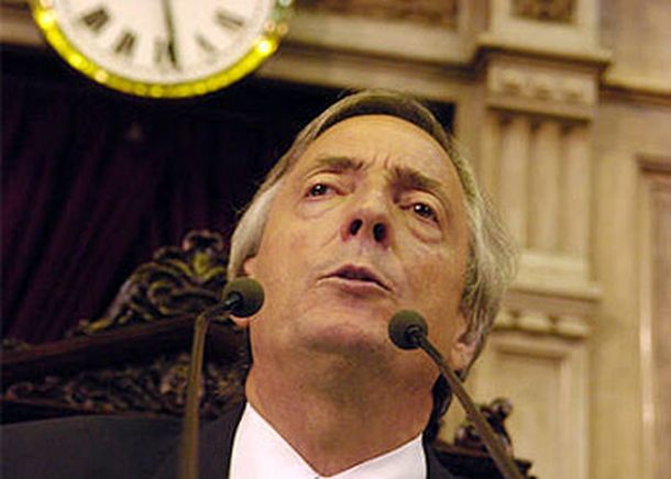 Néstor Kirchner en el Congreso-Télam