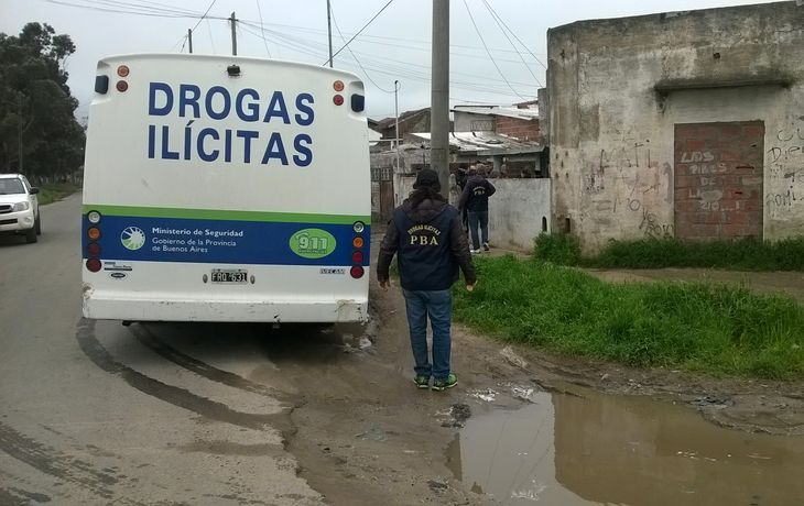 Condenado por transportar droga lo multan con $11 y no paga