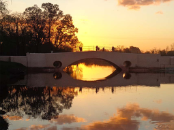 El pueblo a menos de dos horas distancia para relajar. El pueblo a menos de dos horas distancia para relajar.
